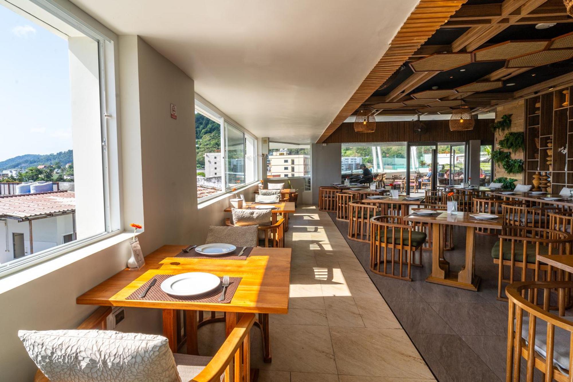 Journeyhub Phuket Patong Ξενοδοχείο Εξωτερικό φωτογραφία