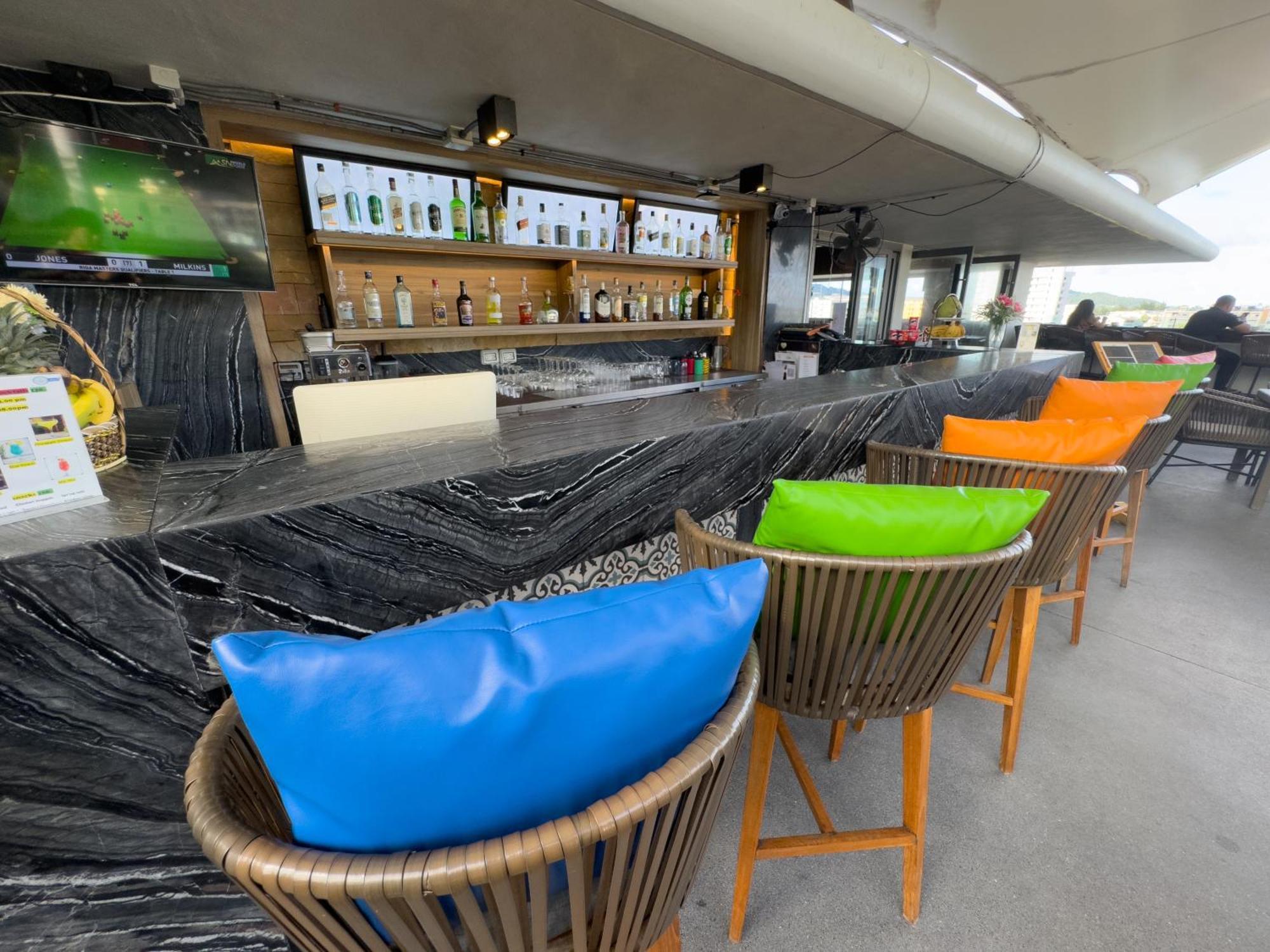 Journeyhub Phuket Patong Ξενοδοχείο Εξωτερικό φωτογραφία
